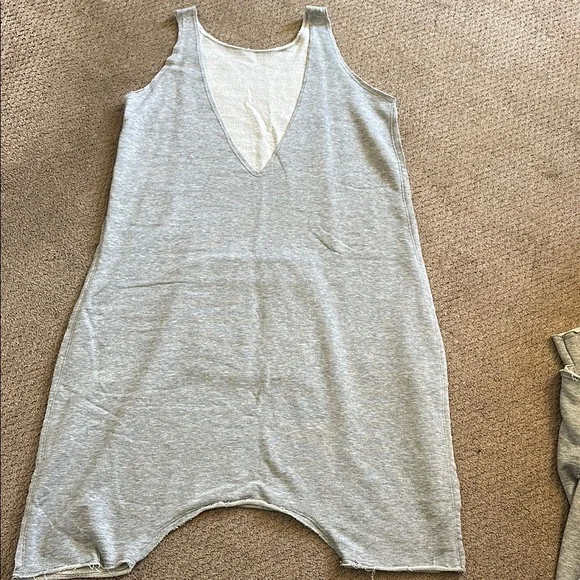 2 pc romper+crop top - Picture 13 of 16